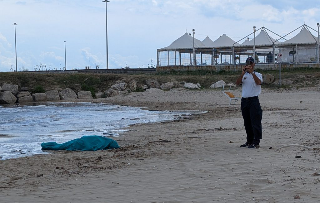 San Benedetto - Muore mentre passeggia a riva, vittima turista comasco